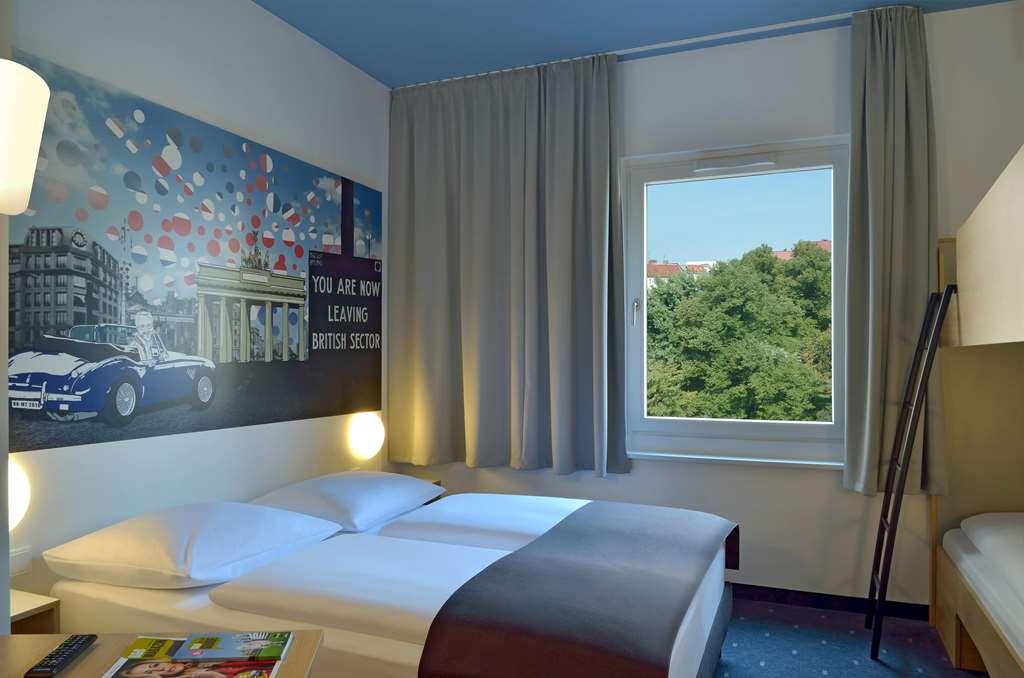 B&B Hotel Berlin-Charlottenburg Room photo